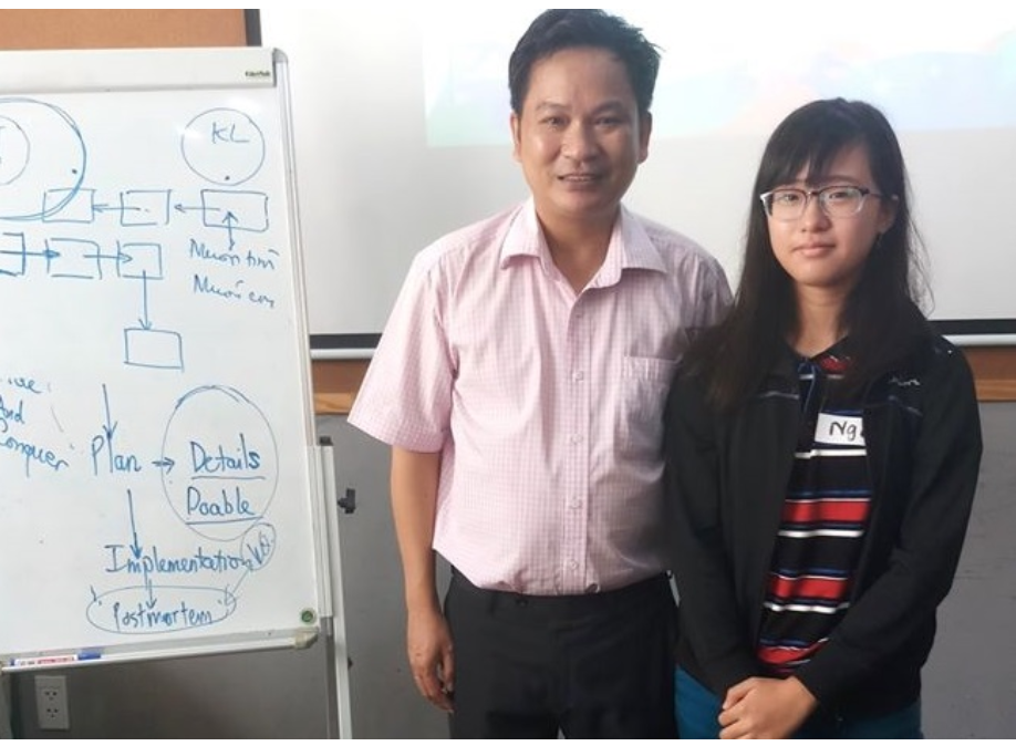 Tranh thủ dịch Covid, nữ sinh 15 tuổi đẩy nhanh tiến độ học FUNiX